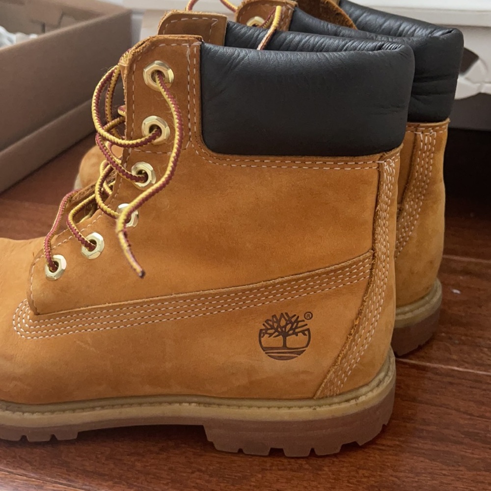 Tims - Picture 3 of 4
